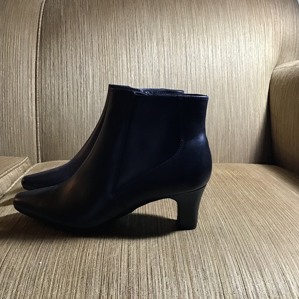 Black Leather heeled boots